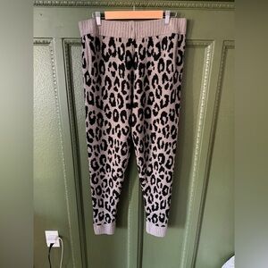 Womans Leopard Print Joggers - Black and Gray